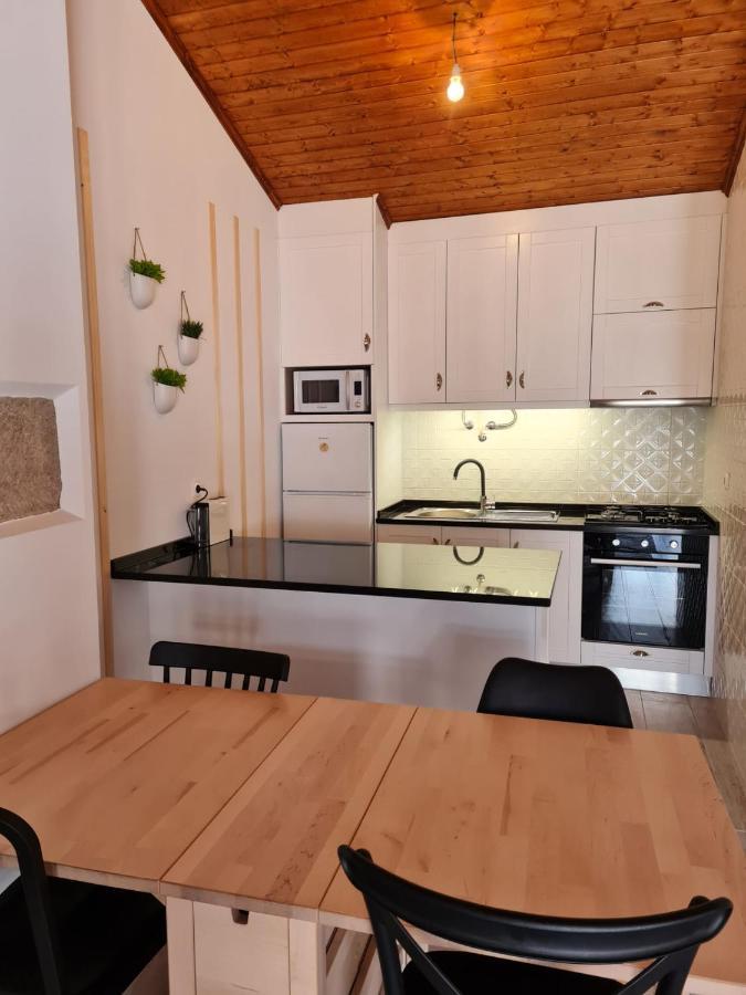 فيلا Casa Da Capela, Casas Bem Haja. São Miguel de Acha المظهر الخارجي الصورة