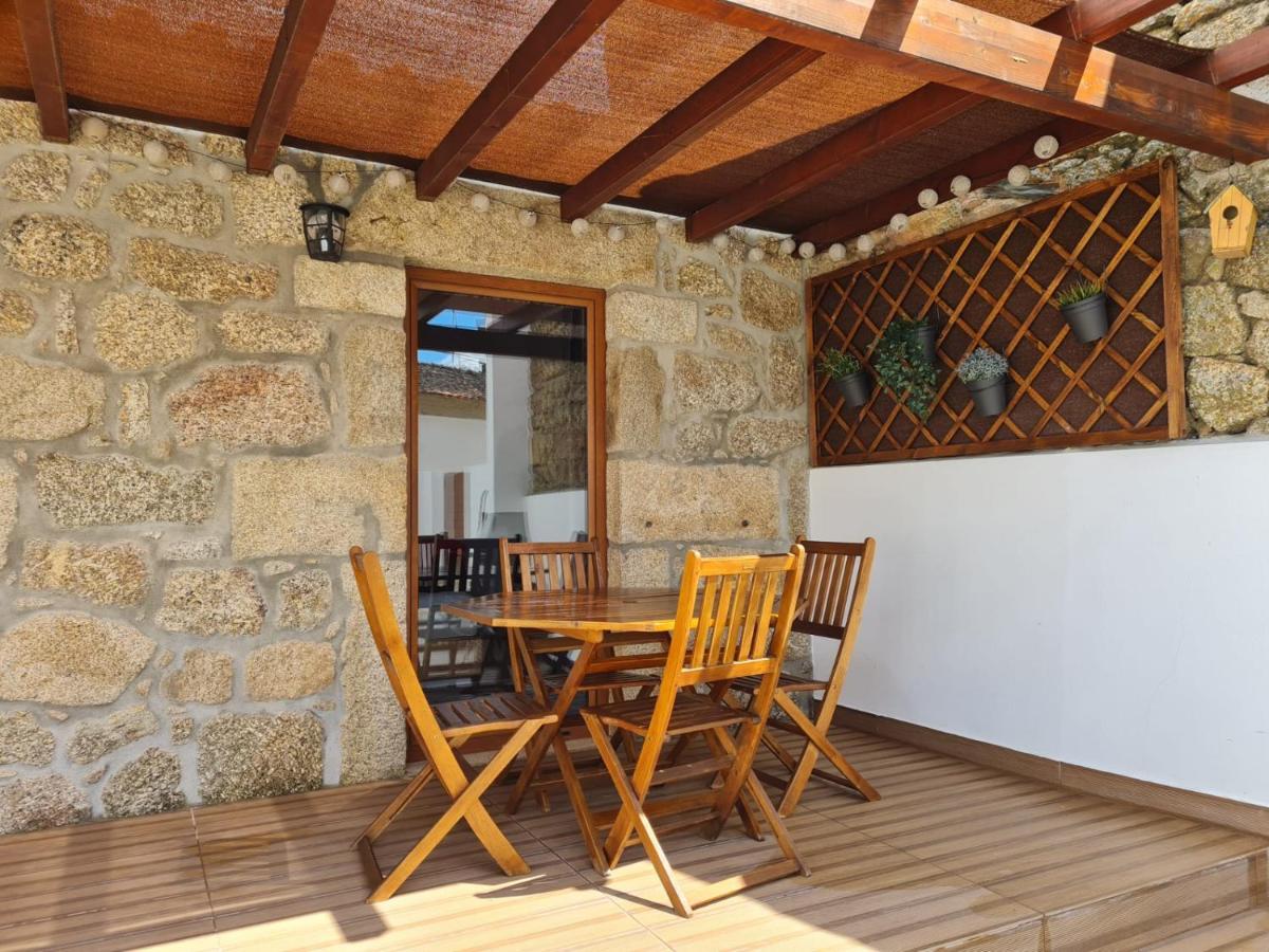 فيلا Casa Da Capela, Casas Bem Haja. São Miguel de Acha المظهر الخارجي الصورة