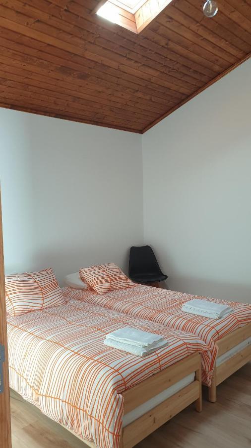 فيلا Casa Da Capela, Casas Bem Haja. São Miguel de Acha المظهر الخارجي الصورة